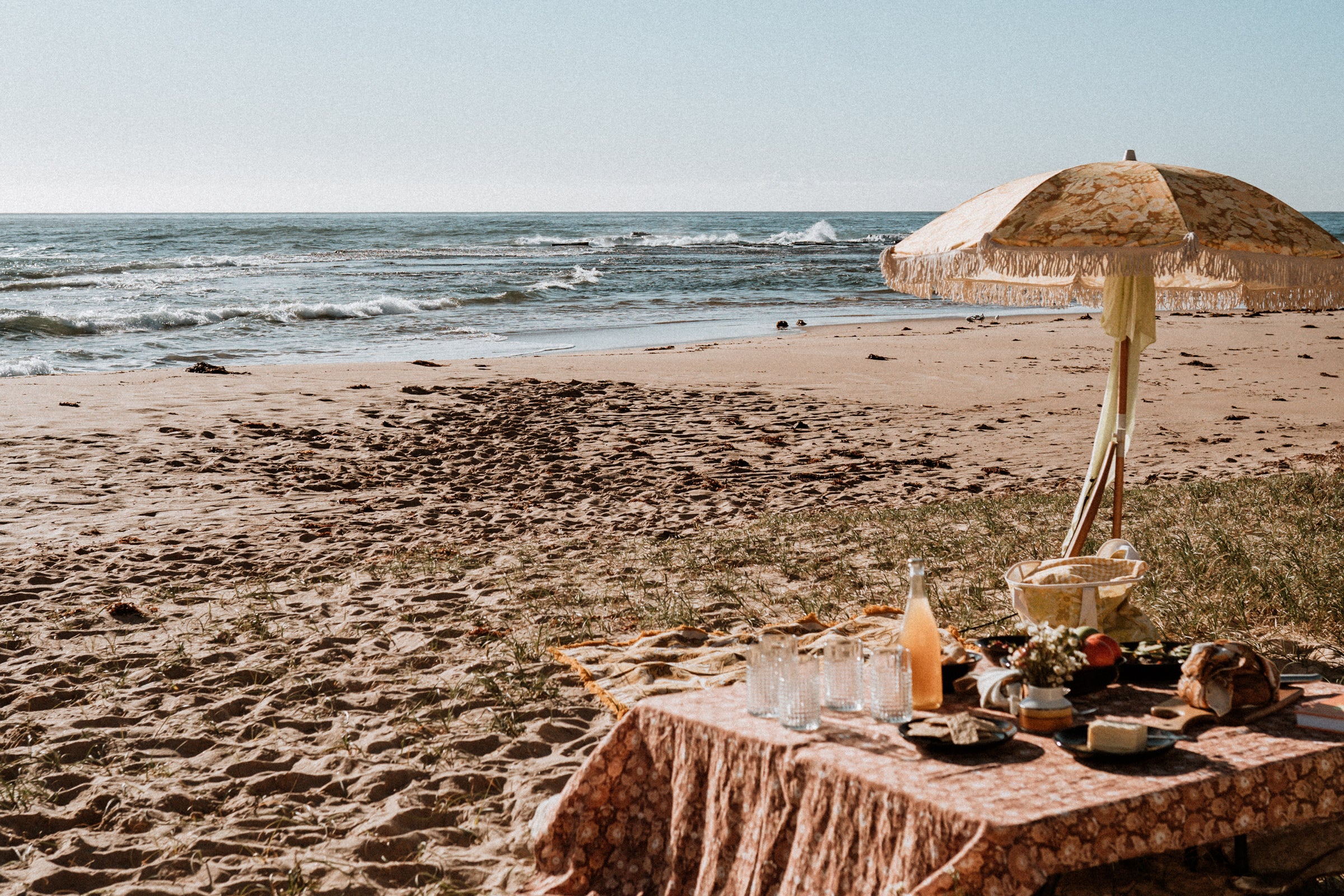 Gift Cards, Greeting Cards & Gift Wrapping