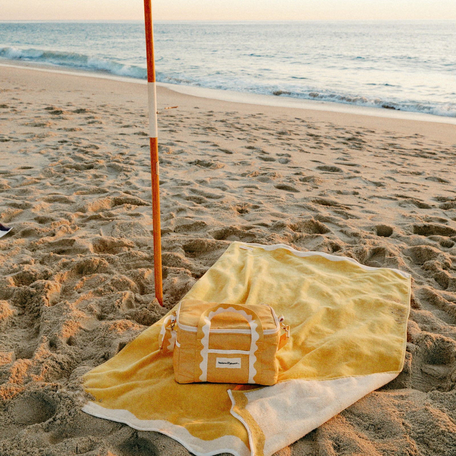 The Beach Towel - Riviera Mimosa
