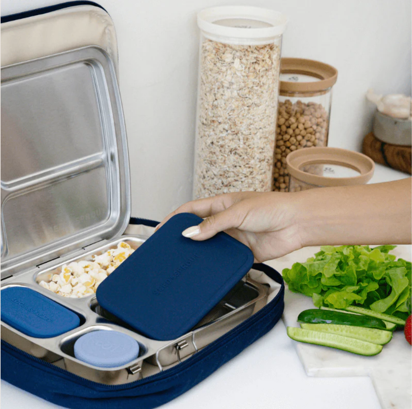 CrunchPot Leak Proof Container