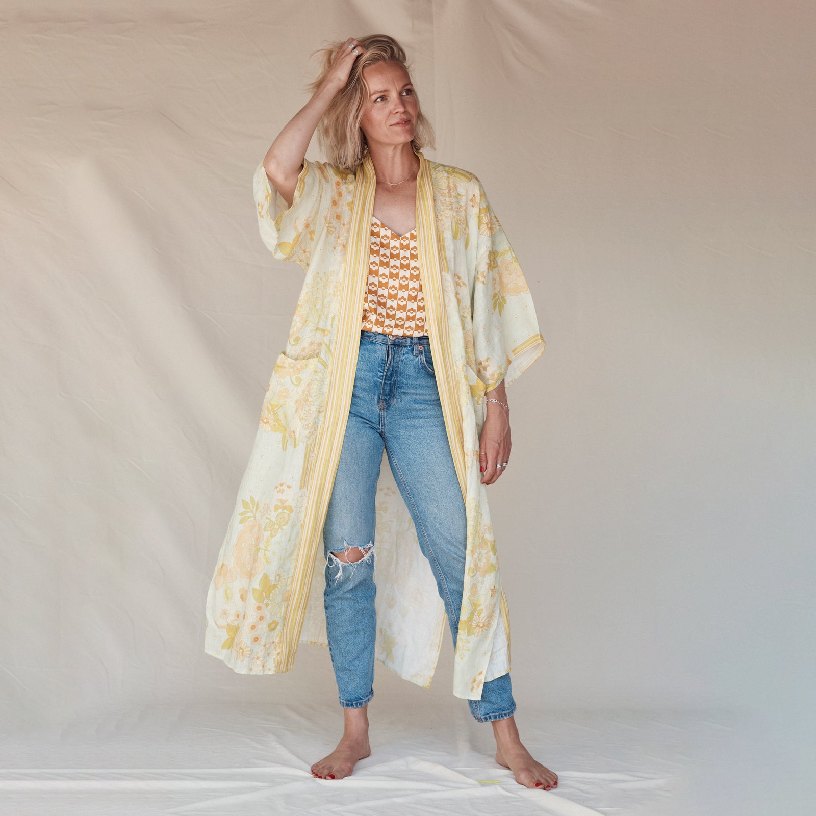 Sundaze Floral Light Kimono Robe