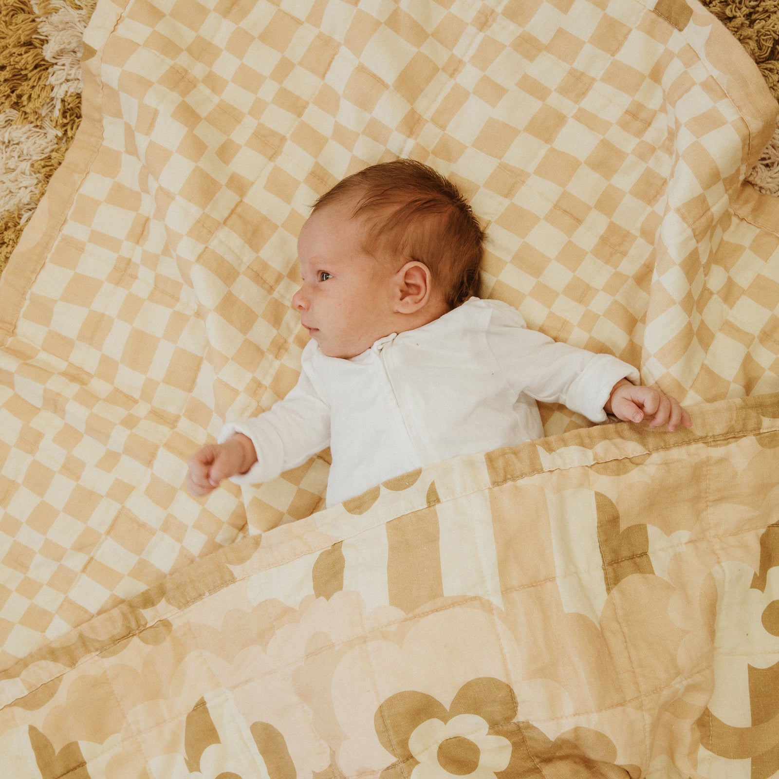 Playmat / Cot quilt : Checkers & Petal Puff