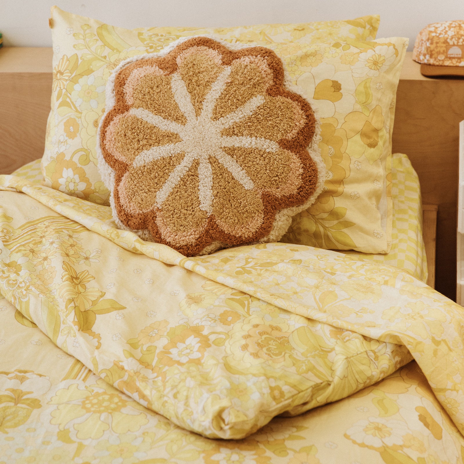 Summer Blooms Quilt Cover