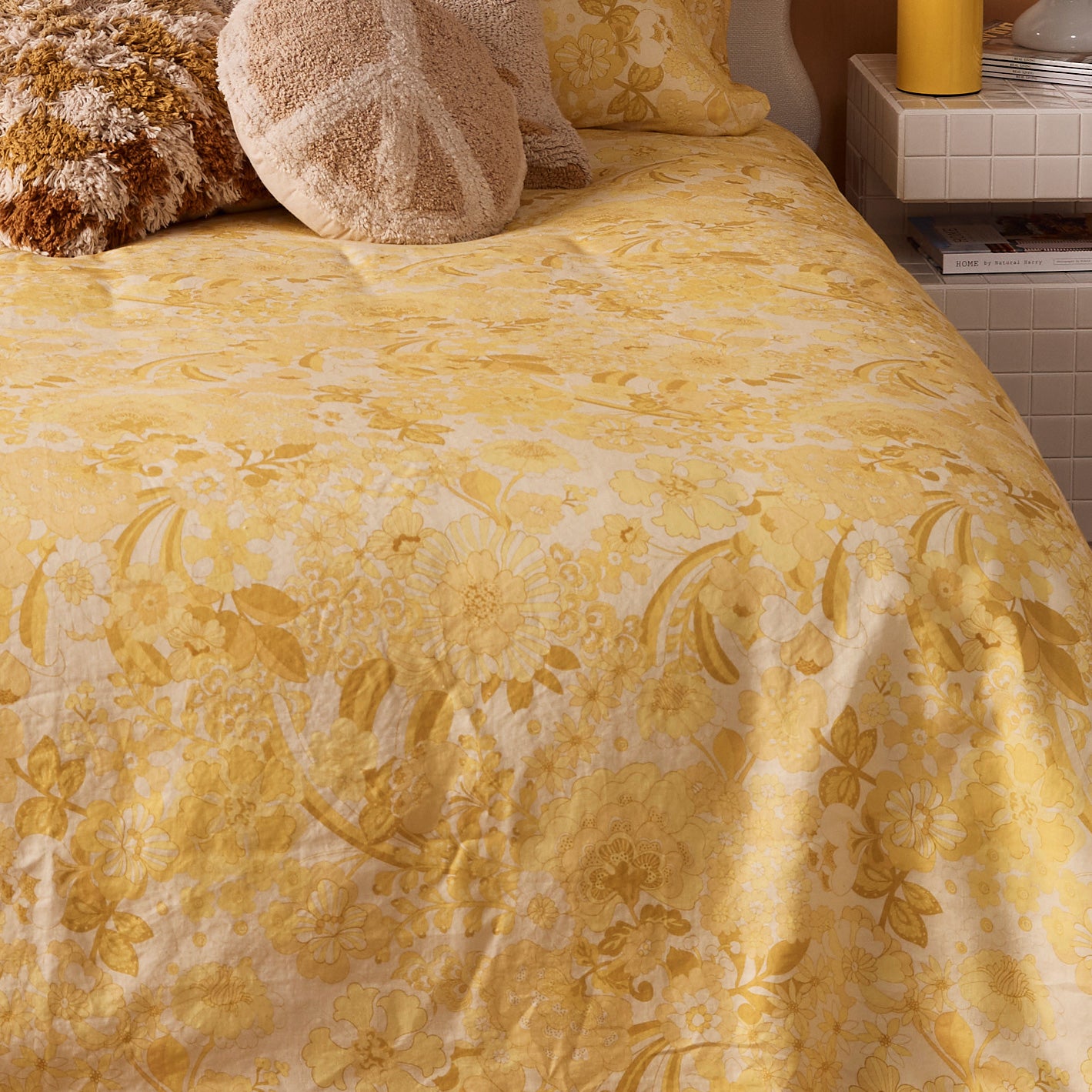 Sundaze Flora Quilt Cover and Pillowcase Set